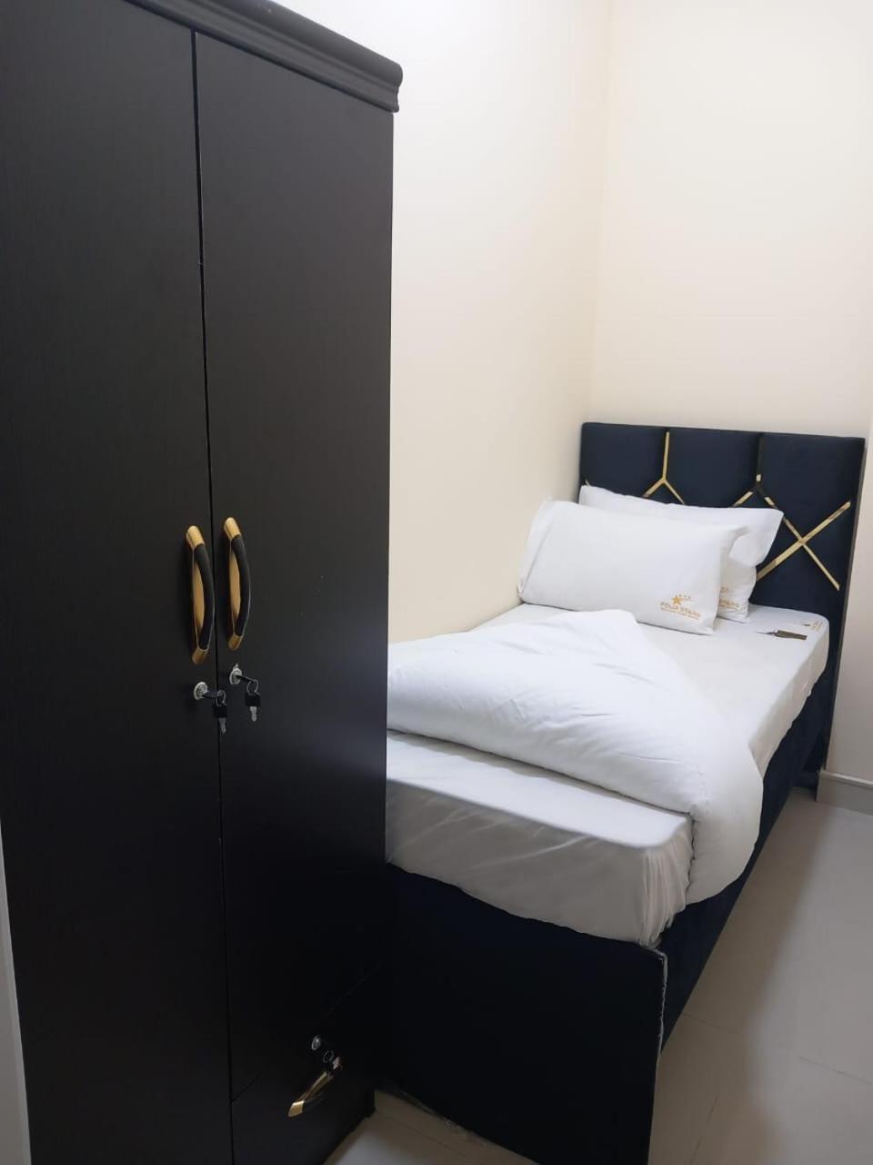 Four Stars Hostel Ντουμπάι Εξωτερικό φωτογραφία